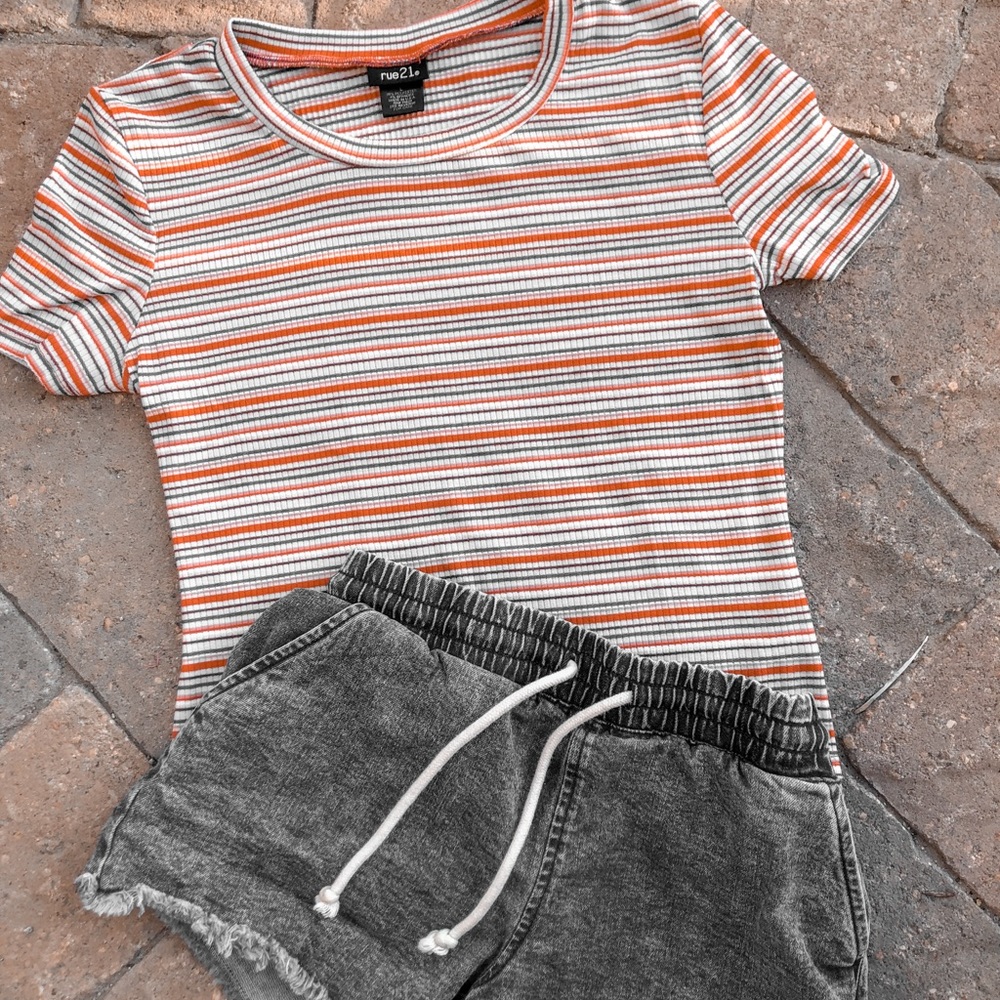 Striped Top - Picture 2 of 3